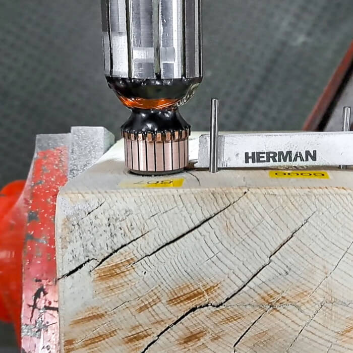 Sada brúsnych kameňov HERMAN QGH-21 Pre motory ˃ 1000W | 2ks v sade