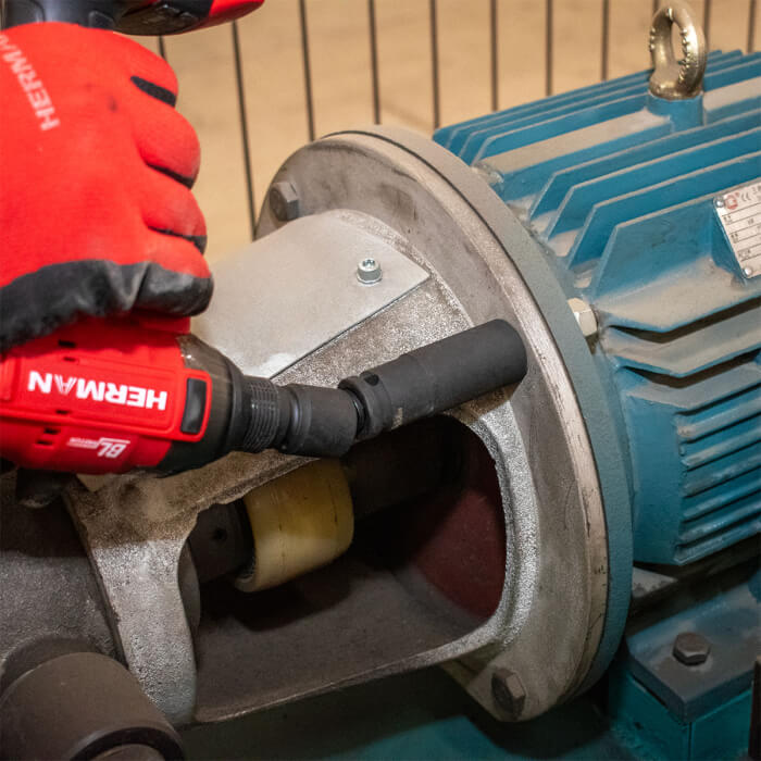 Kĺbový adaptér Impact HERMAN SW-81 1/2" na 1/2"