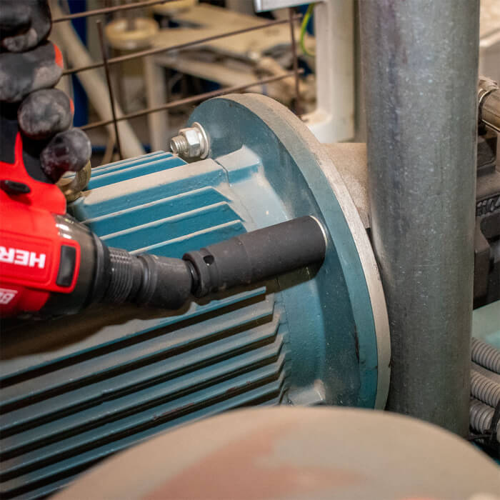 Kĺbový adaptér Impact HERMAN SW-81 1/2" na 1/2"