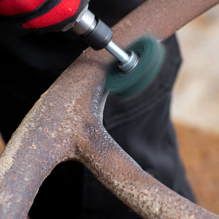 Čistiaci kotúč na stopke HERMAN FWK-20/S Dragon Green Brúsivo: STRIP-IT + corundum